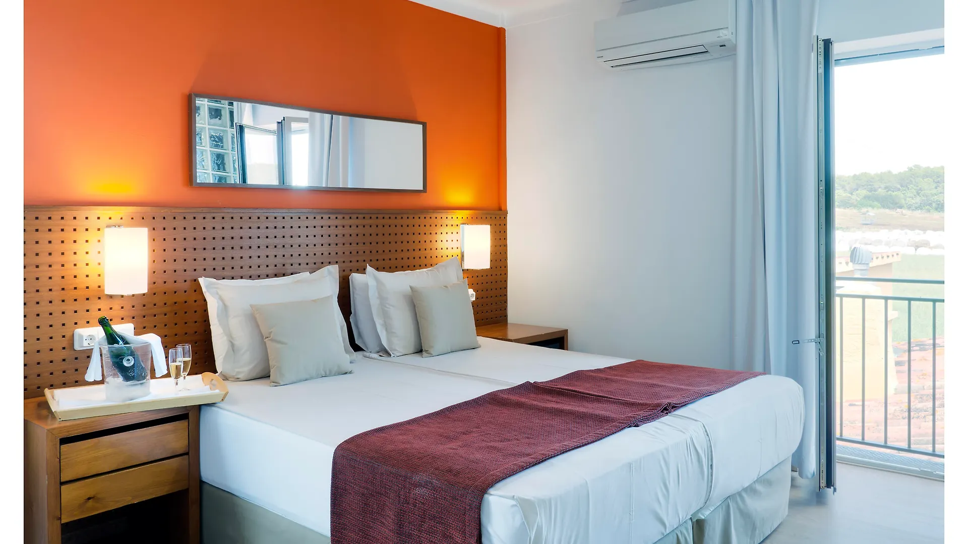 Hotel Aatu - Adults Only Peratallada 4*,